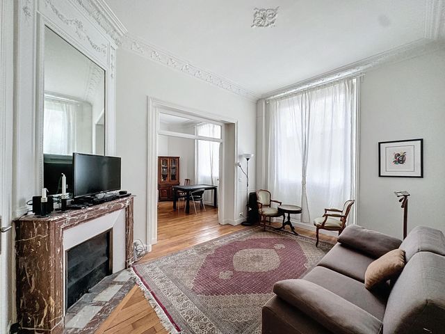 Appartement F4 à vendre - 4 pièces - 92.02 m2 - PARIS - 75007 - ILE-DE-FRANCE - Century 21 Farré La Motte Picquet